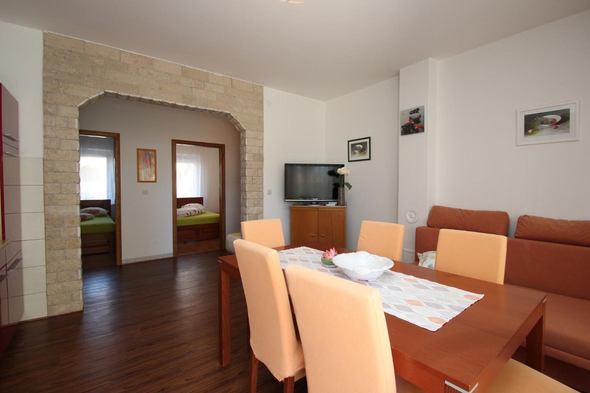Apartments Rose Porec Bagian luar foto